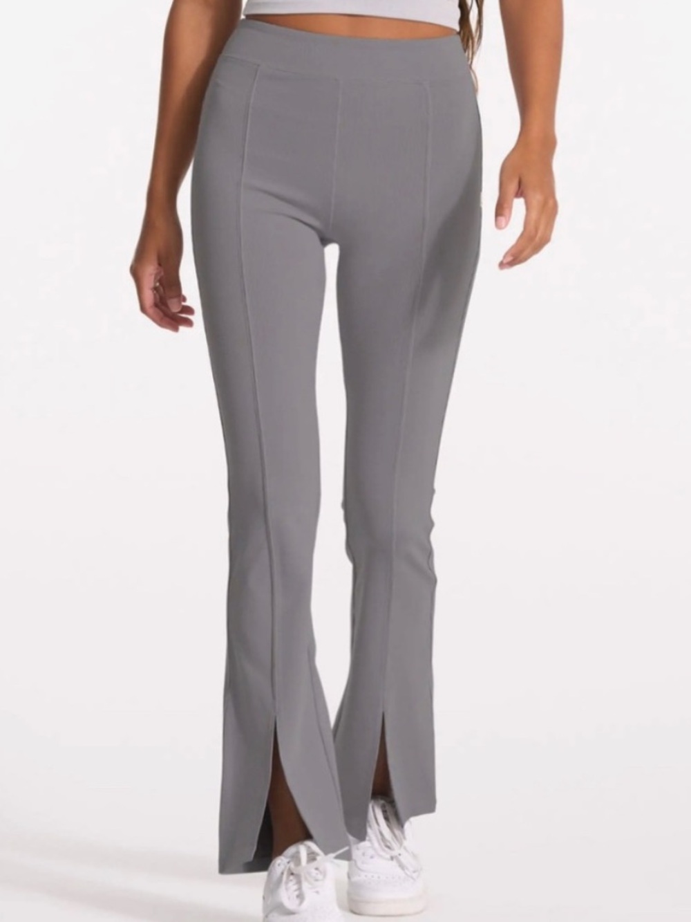 Vuori Lux Rib Split Bootcut Pant in Heather Grey - Small